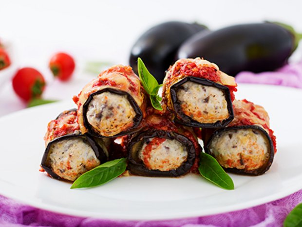 Eggplant (aubergine) rolls with meat