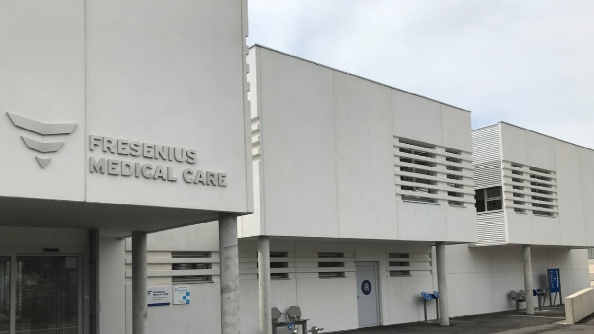 Fachada de la Clínica NephroCare El Vendrell, Tarragona. 