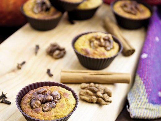 [Translate to Spain - Spanish:] Sweet butternut squash muffins with apple